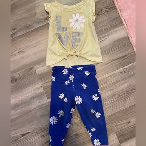 Carters daisy outfit